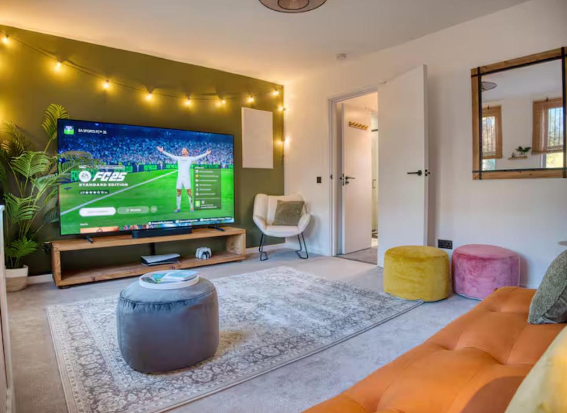 Villa The Zen Den With Hot Tub And Garden Londra Esterno foto