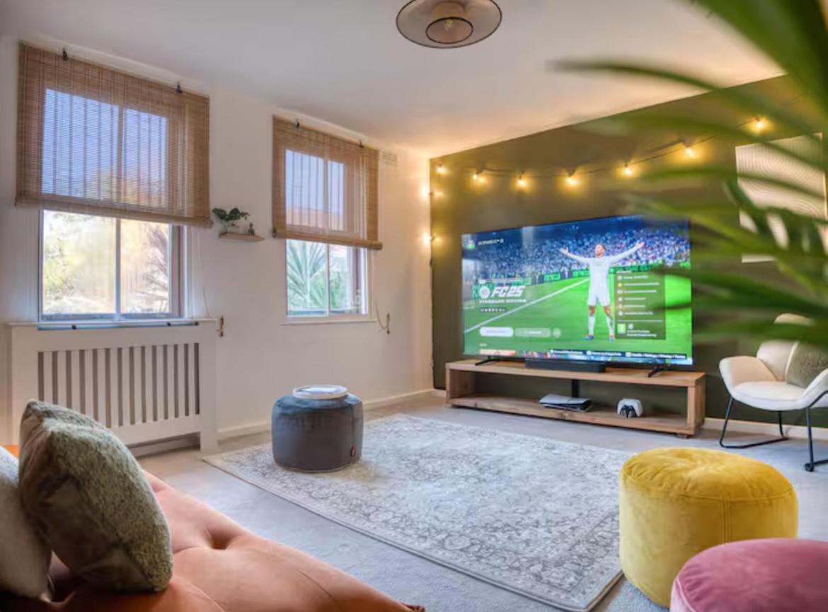 Villa The Zen Den With Hot Tub And Garden Londra Esterno foto